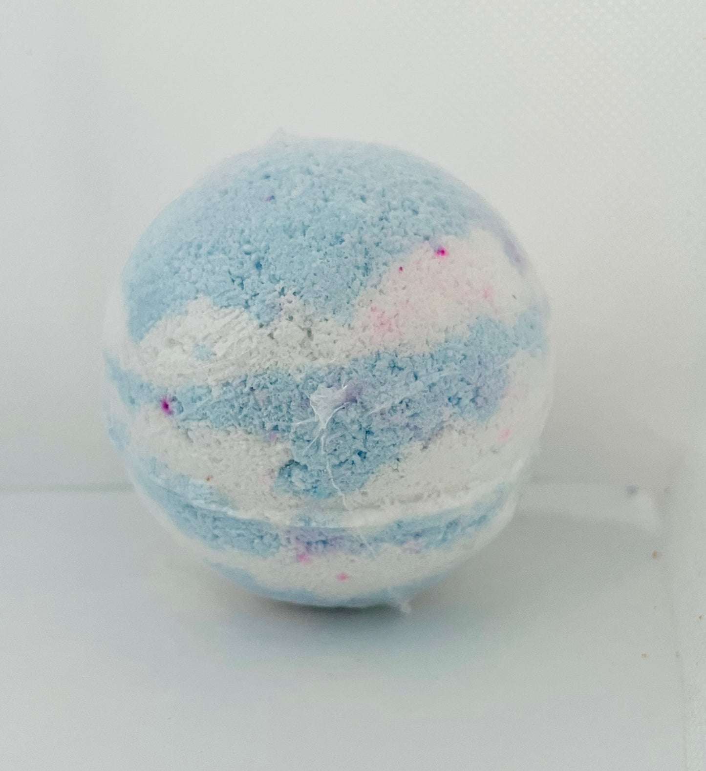 White Pixie Sphere Bath Bomb